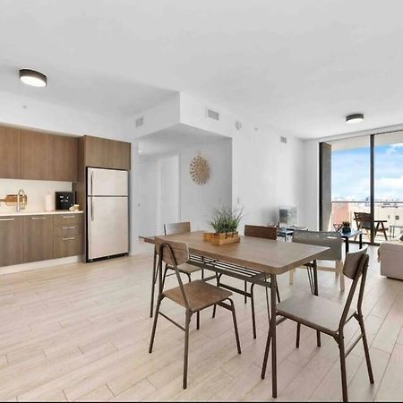 Gorgeous 2Br/2Bth In The Heart Of Miami Apartment Exterior photo