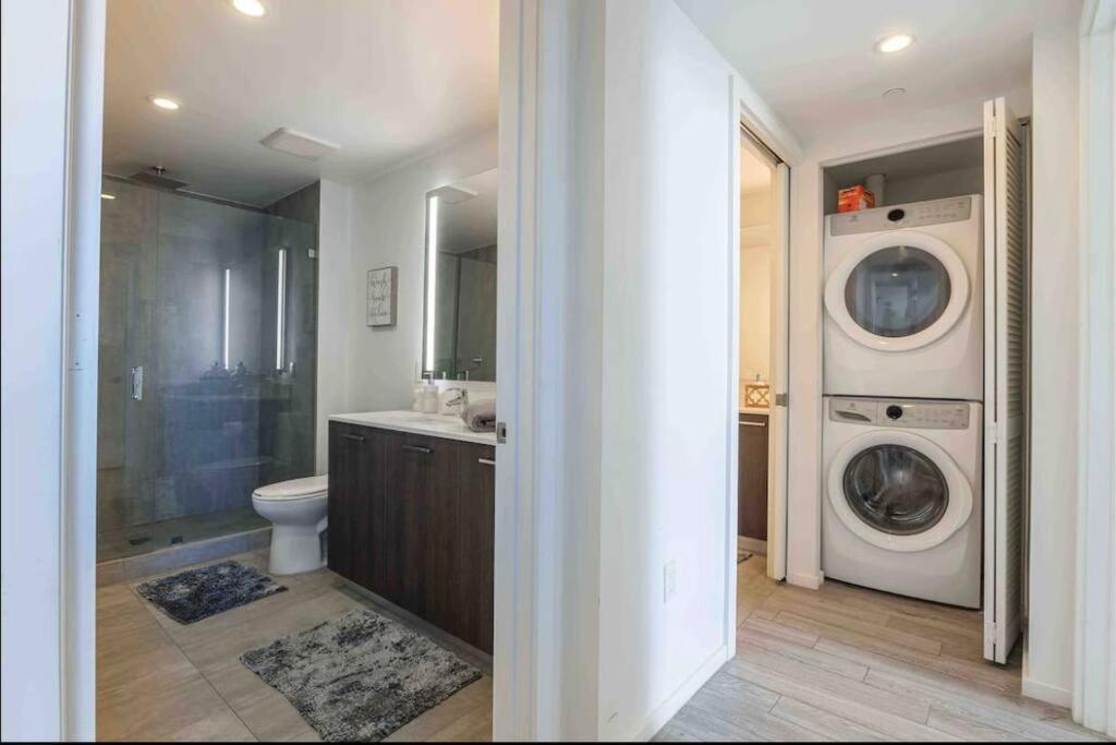 Gorgeous 2Br/2Bth In The Heart Of Miami Apartment Exterior photo